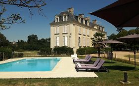 Chateau La Mothaye - Self Catering Apartments With Pool In The Loire Valley